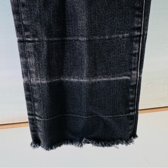 Veronica Beard Ryleigh Black Slim Straight High Rise Jeans Raw Hem Size 27 - Picture 6 of 13